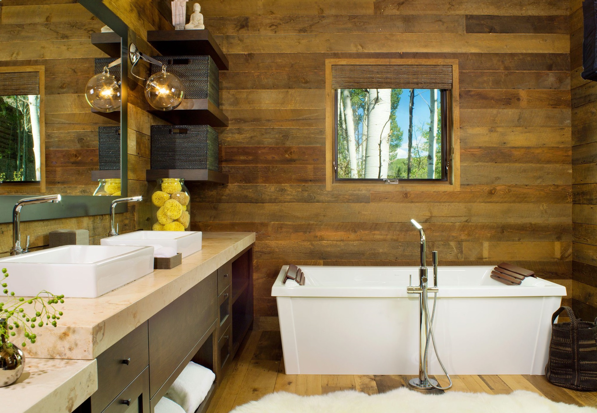 деревянная отделка ванной